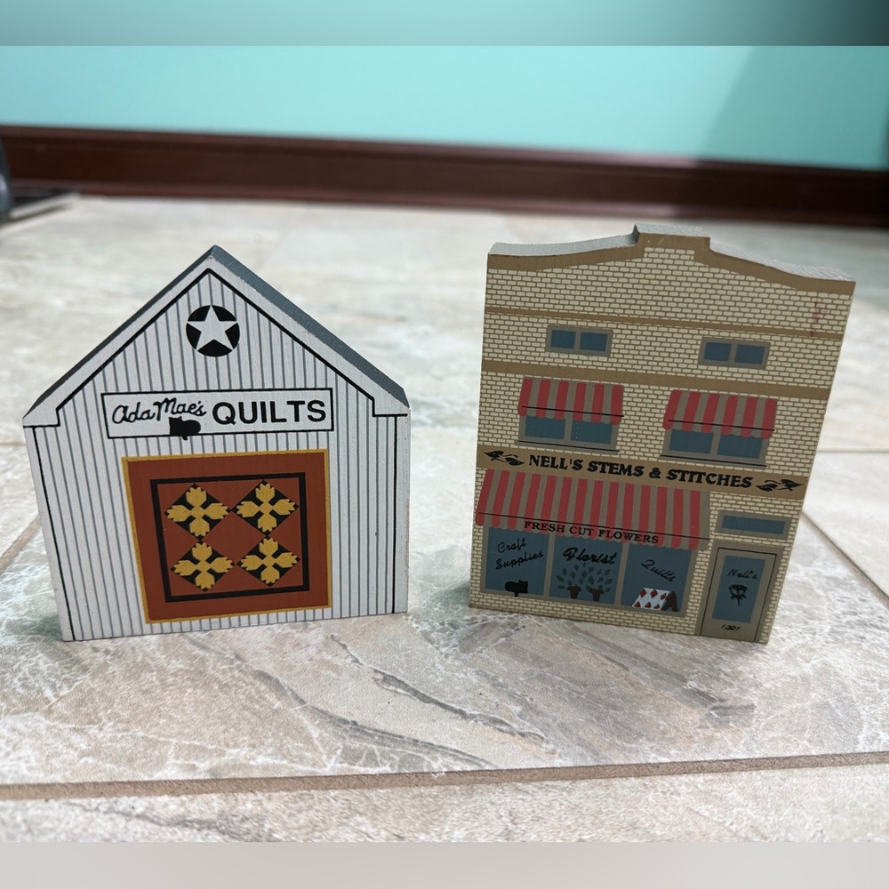 The Cat’s Meow Buildings Ada Mae Quilts and Nell's Stems & Stitches Decor